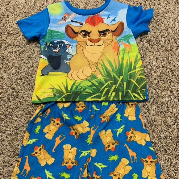 Disney Other - Disney 5T Lion Gard Short PJ set